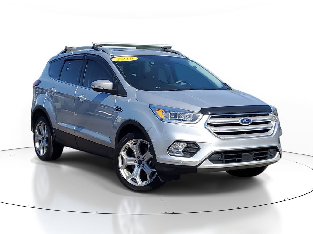 2019 Ford Escape Titanium's photo