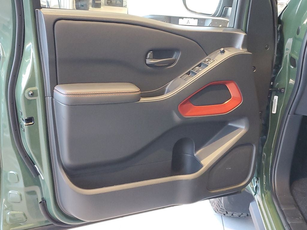 2026 Nissan Frontier PRO-4X w/R Package