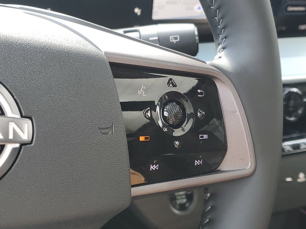 2025 Nissan Murano Platinum