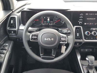 2023 Kia Sorento LX