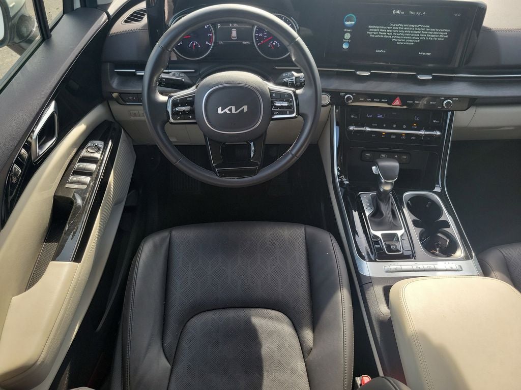 2024 Kia Carnival EX