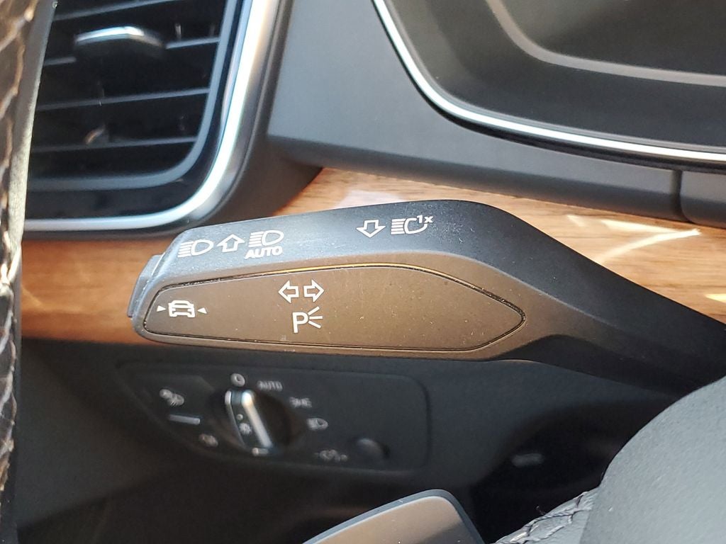 2023 Audi Q5 S line Premium Plus