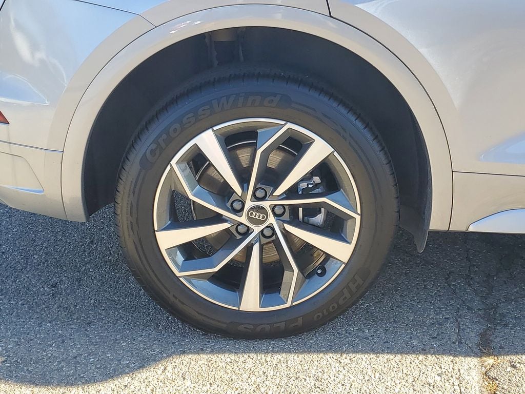 2023 Audi Q5 S line Premium Plus