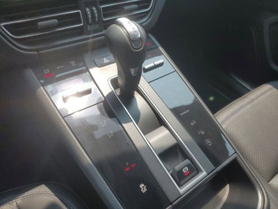 2022 Porsche Macan S
