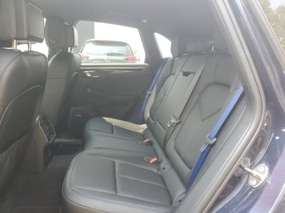 2022 Porsche Macan S