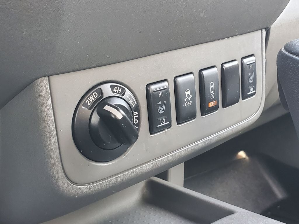 2020 Nissan Frontier SV