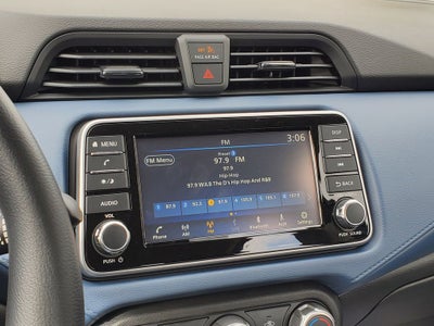 2025 Nissan Versa SV