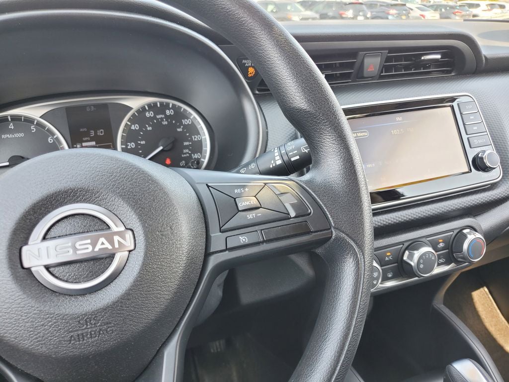 2023 Nissan Kicks S