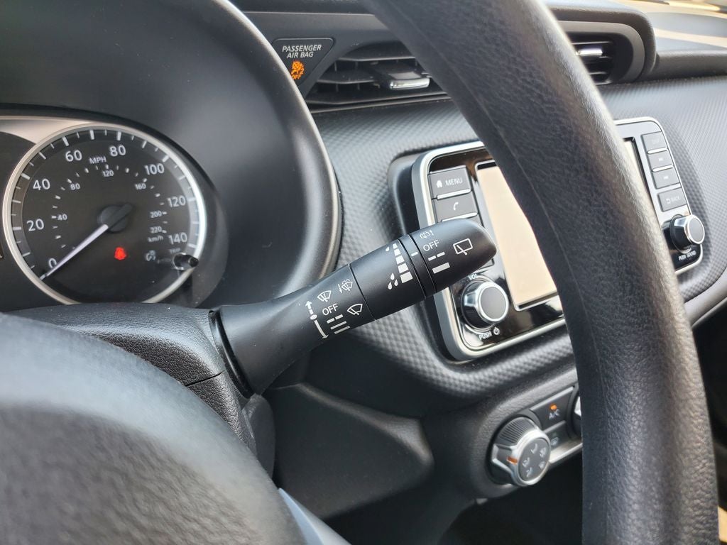2023 Nissan Kicks S