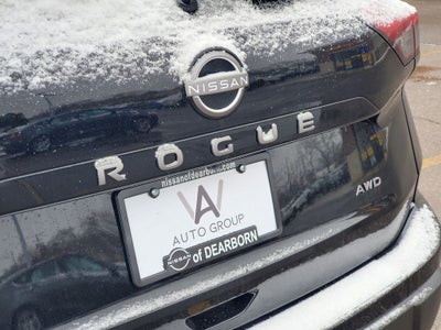 2026 Nissan Rogue SV