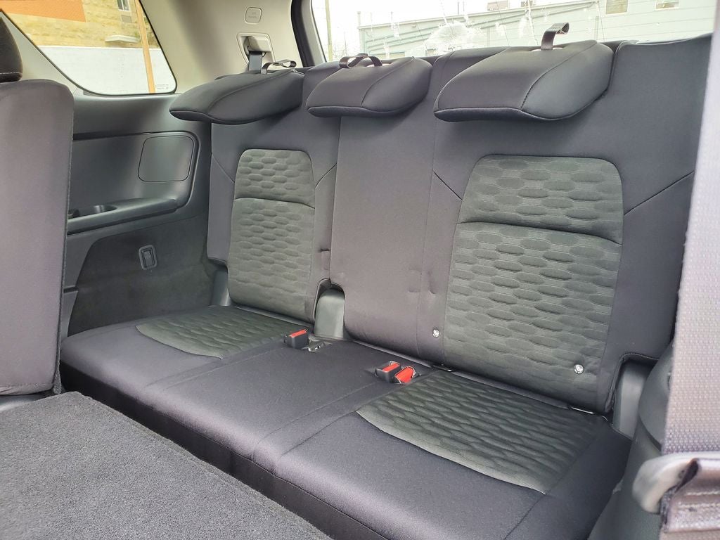 2025 Nissan Pathfinder S