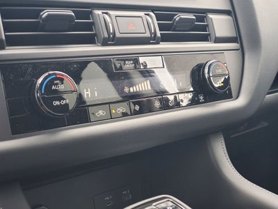 2025 Nissan Pathfinder S