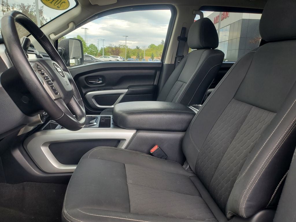 2018 Nissan Titan SV