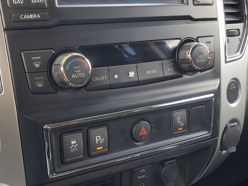 2018 Nissan Titan SV