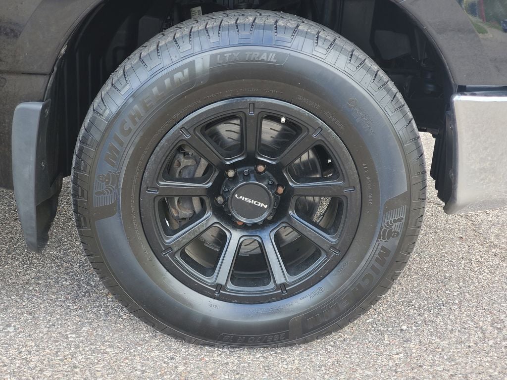 2018 Nissan Titan SV