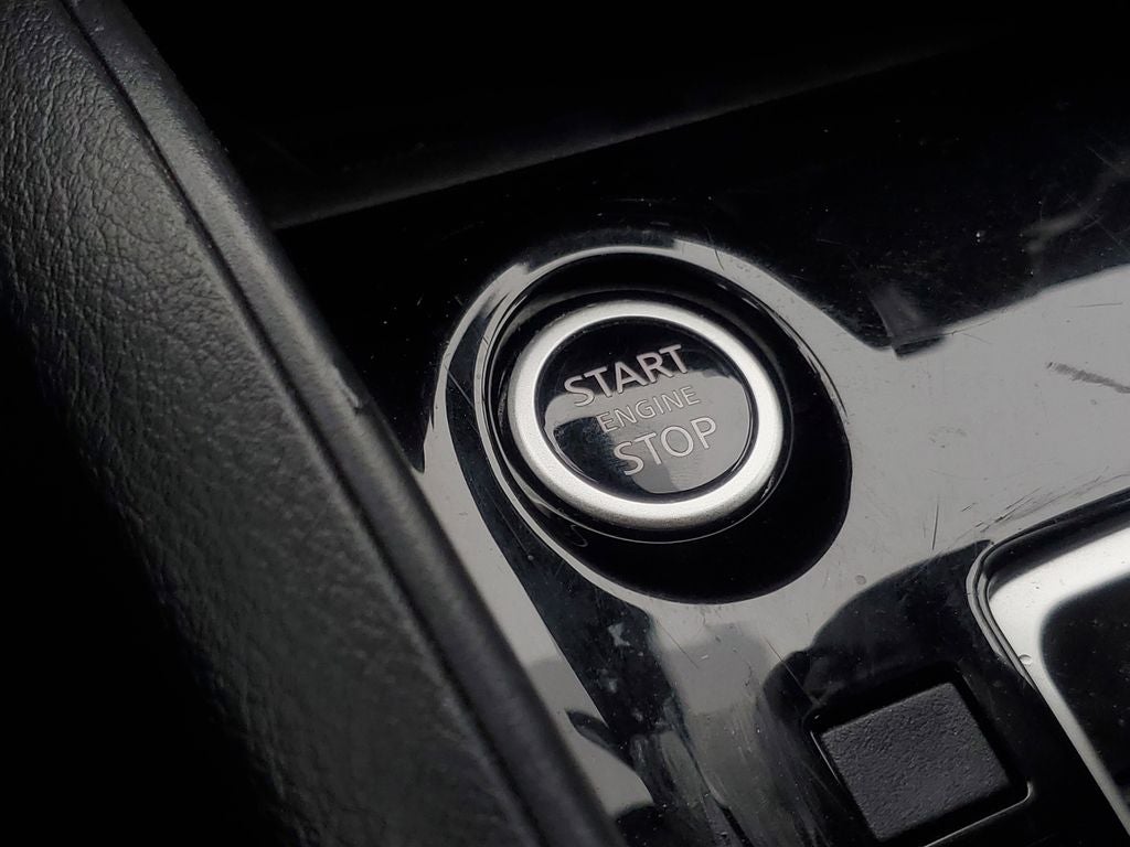 2023 Nissan Versa SV