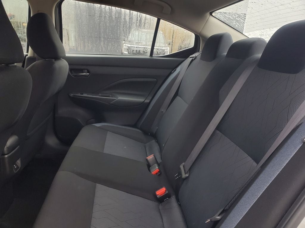 2023 Nissan Versa SV