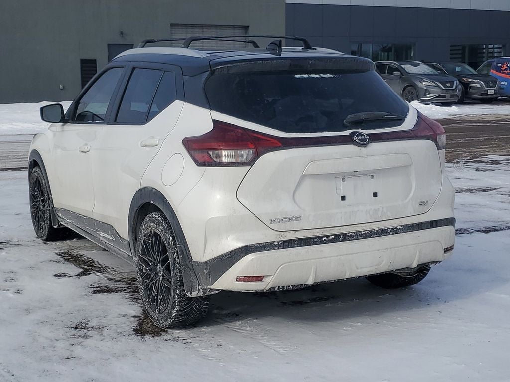 2022 Nissan Kicks SV