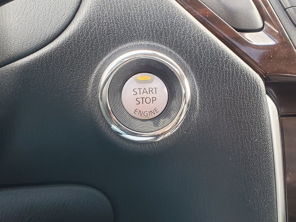 2013 Nissan Pathfinder SL