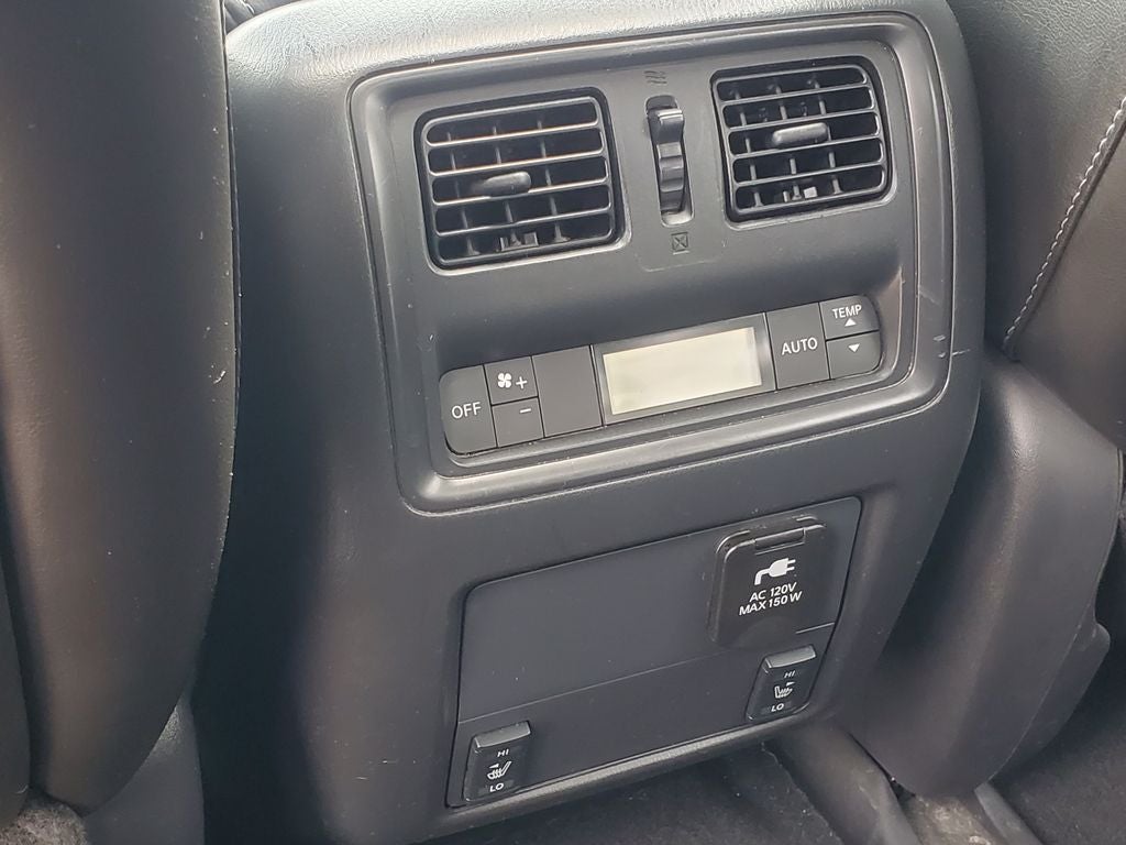 2013 Nissan Pathfinder SL
