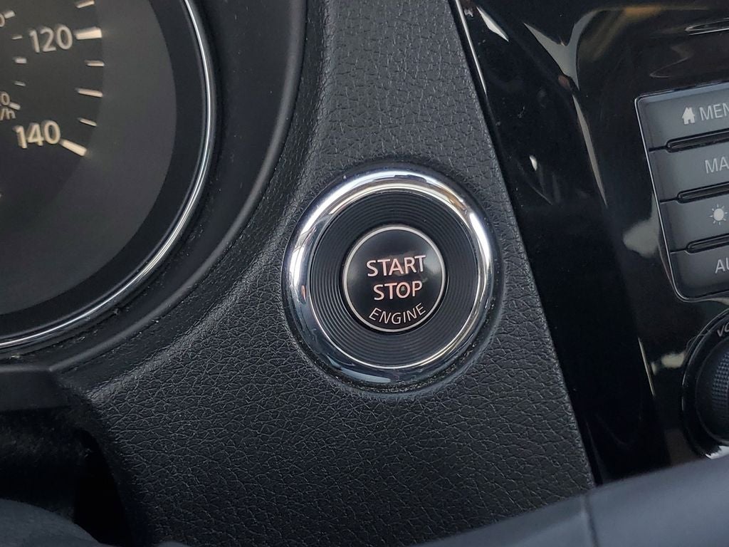 2020 Nissan Rogue SL