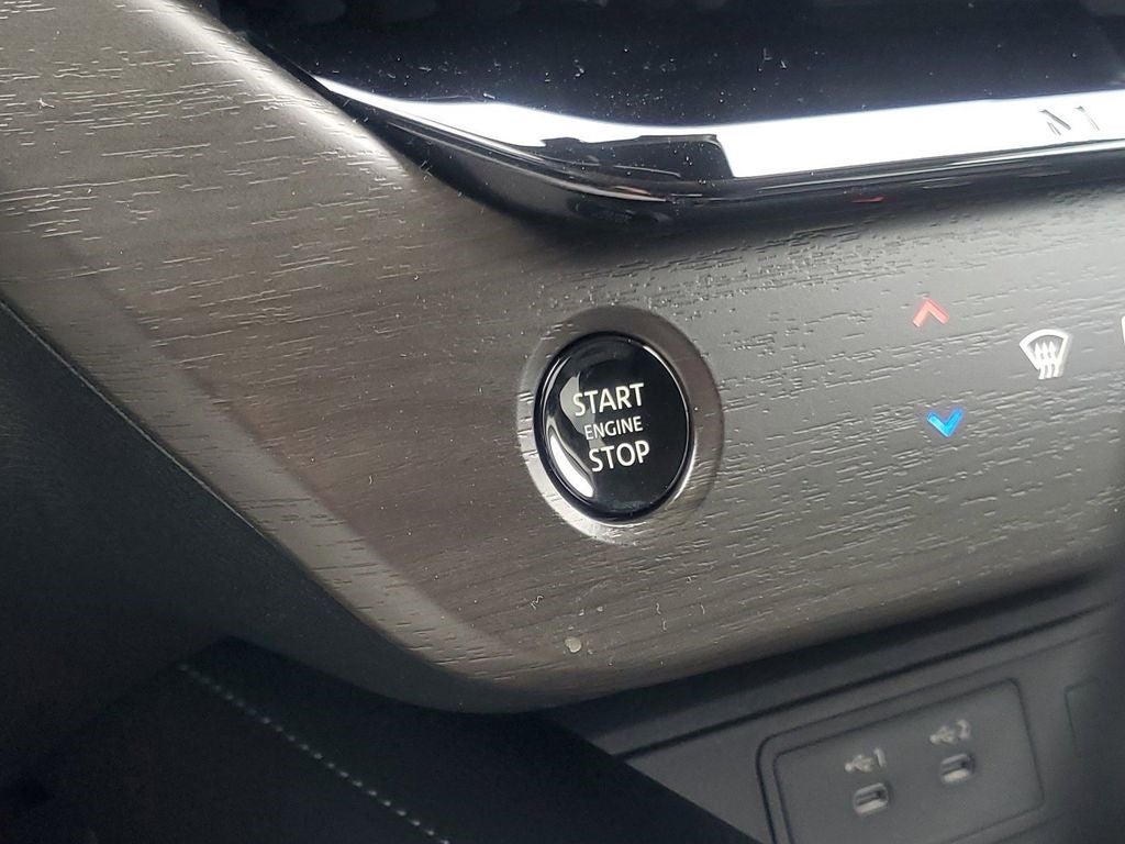 2025 Nissan Murano SV