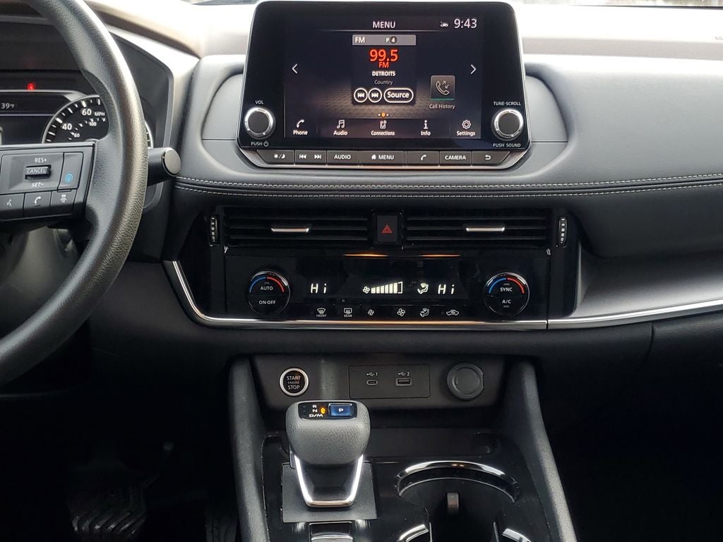 2022 Nissan Rogue SV