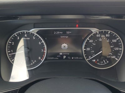 2024 Nissan Pathfinder SV