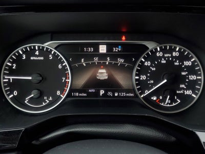 2025 Nissan Pathfinder SL