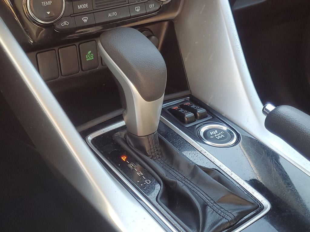 2024 Mitsubishi Eclipse Cross LE