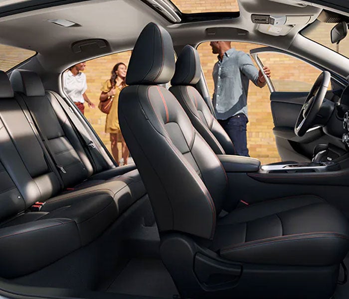 Nissan of Macomb in Clinton Township MI