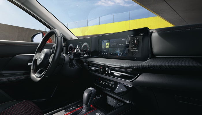 Nissan of Macomb in Clinton Township MI