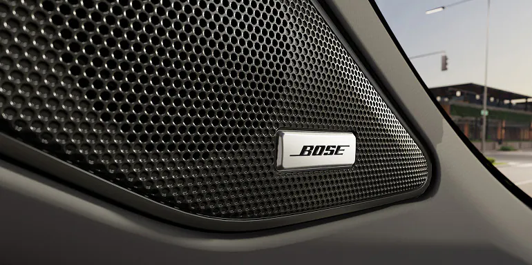 Nissan of Macomb in Clinton Township MI