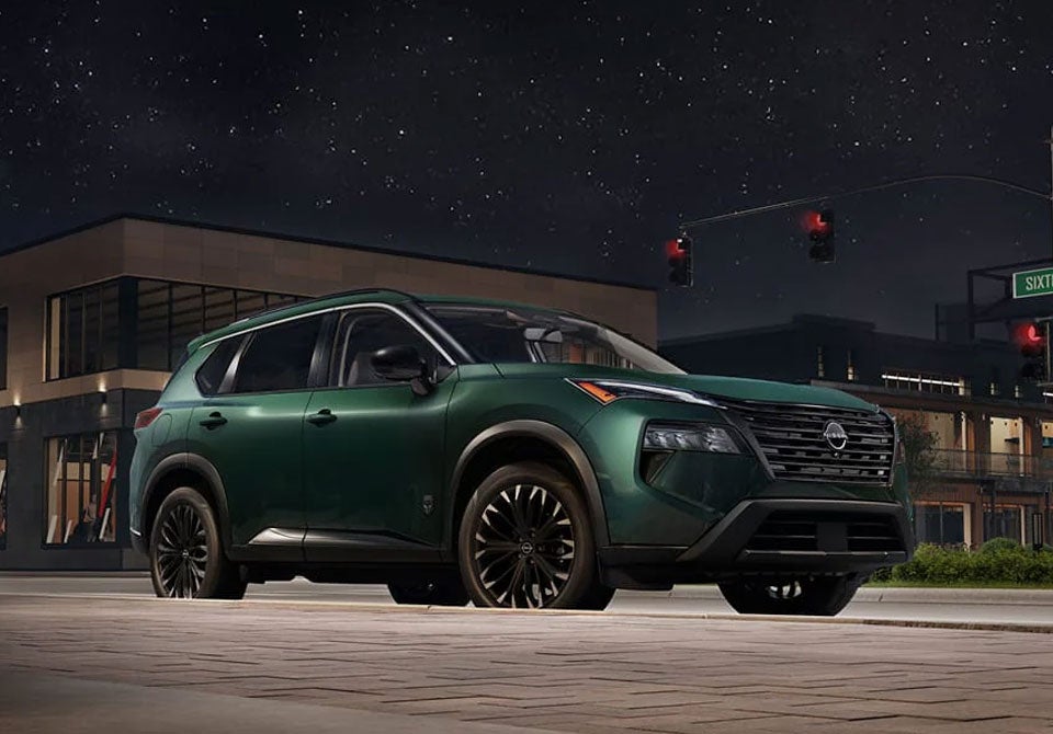 Nissan of Macomb in Clinton Township MI