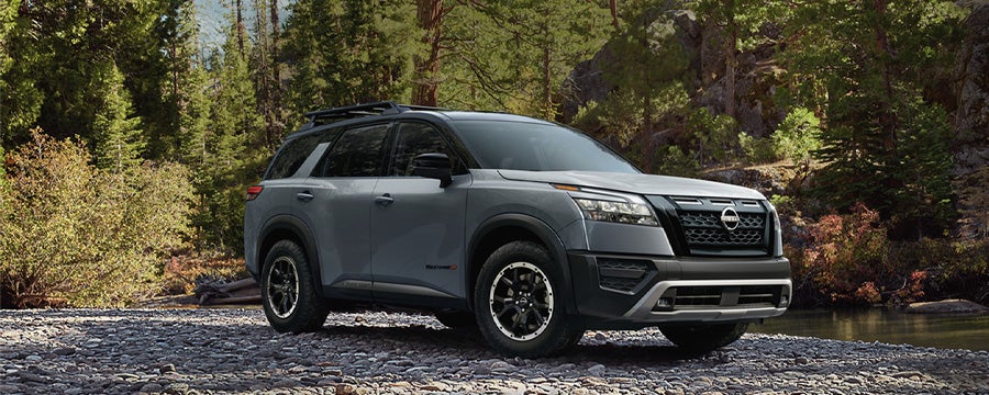 NISSAN Pathfinder Nissan of Macomb in Clinton Township MI