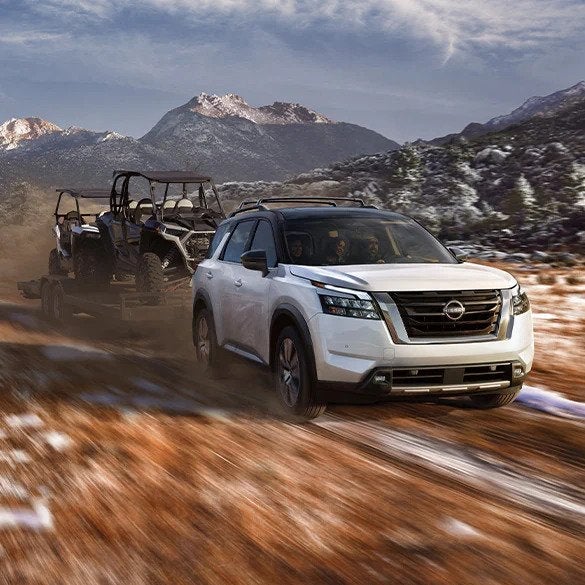 Nissan of Macomb in Clinton Township MI