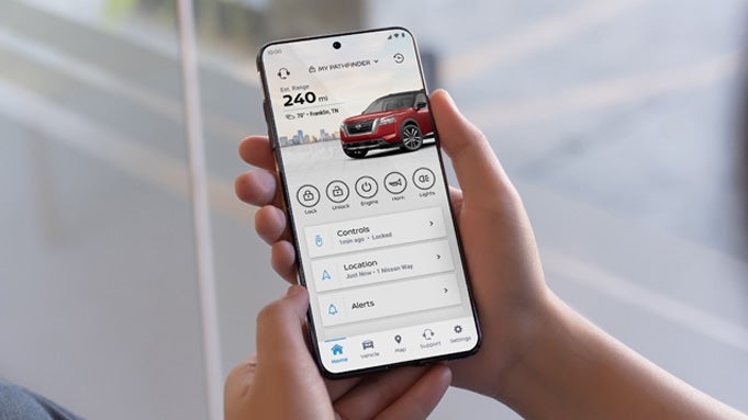 Nissan of Macomb in Clinton Township MI