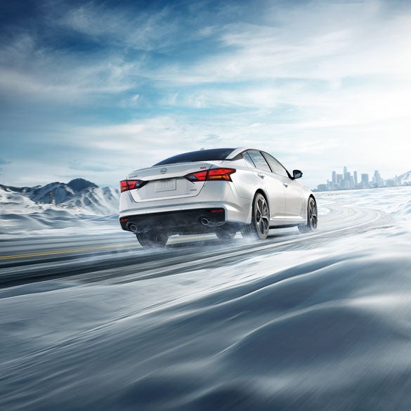 Nissan of Macomb in Clinton Township MI