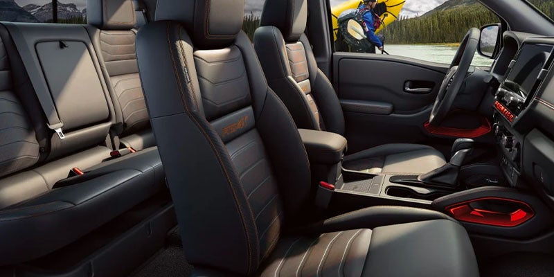Nissan Frontier Interior details